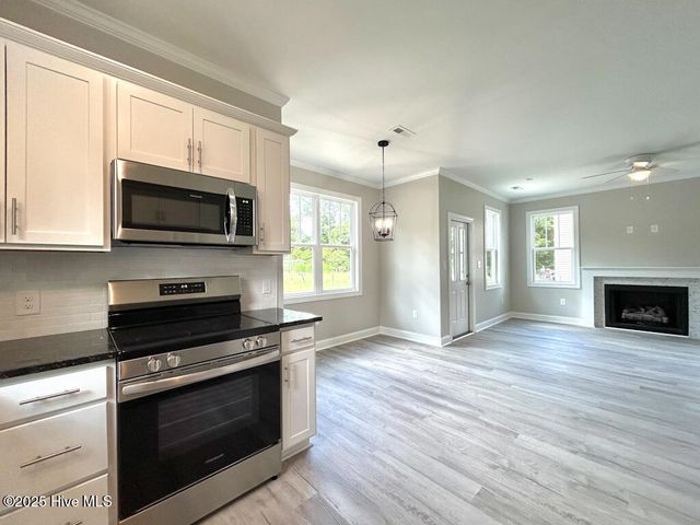 2149 Hines Farm Road, Jacksonville, NC 28540