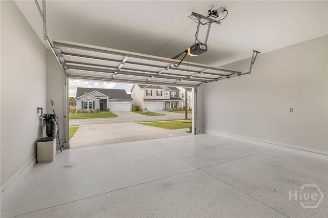 29 Allston Lane, Savannah, GA 31407