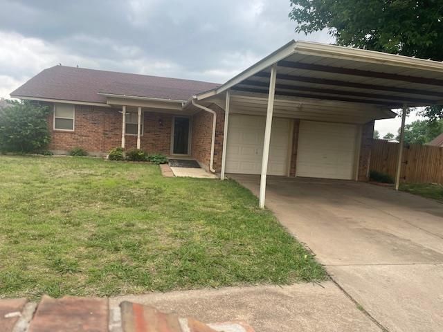 1208 S Bouziden Drive, Moore, OK 73160