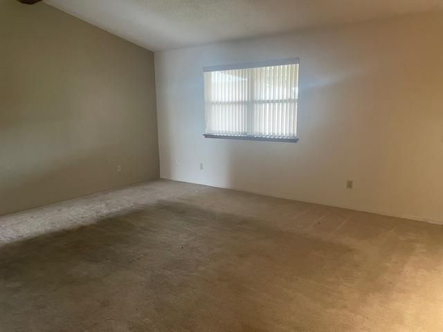 1208 S Bouziden Drive, Moore, OK 73160