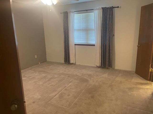1208 S Bouziden Drive, Moore, OK 73160