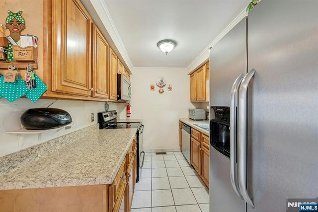 210 Caldwell Avenue 7, Paterson, NJ 07501