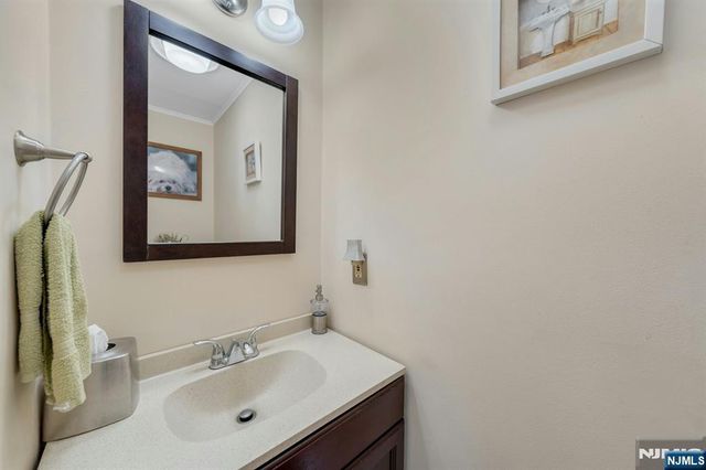 210 Caldwell Avenue 7, Paterson, NJ 07501