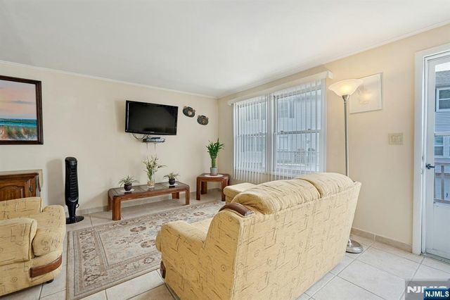 210 Caldwell Avenue 7, Paterson, NJ 07501