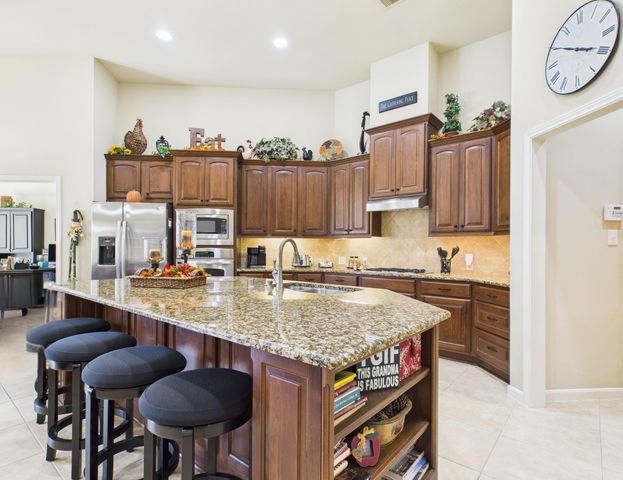 13526 Breakwater Path Loop, Houston, TX 77044