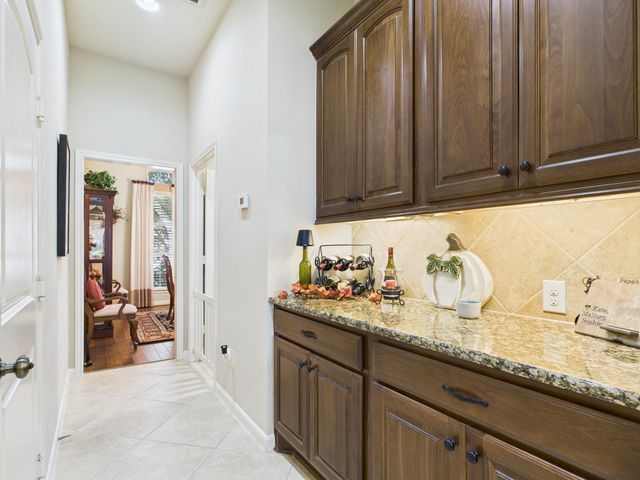 13526 Breakwater Path Loop, Houston, TX 77044