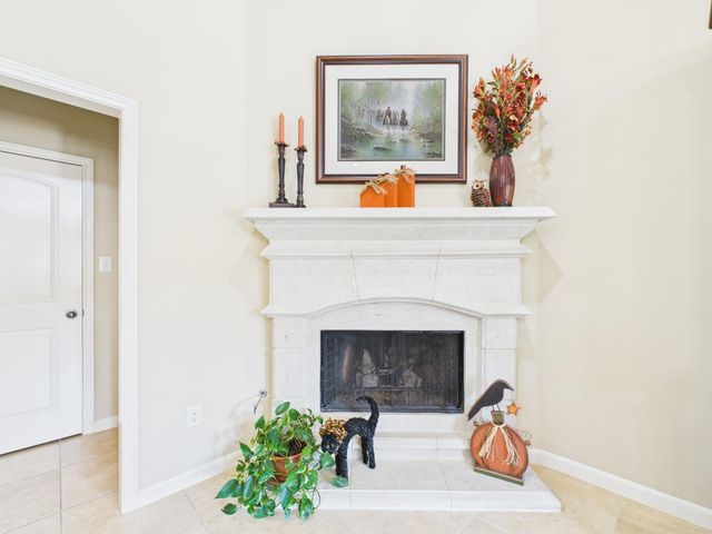 13526 Breakwater Path Loop, Houston, TX 77044