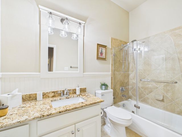 13526 Breakwater Path Loop, Houston, TX 77044