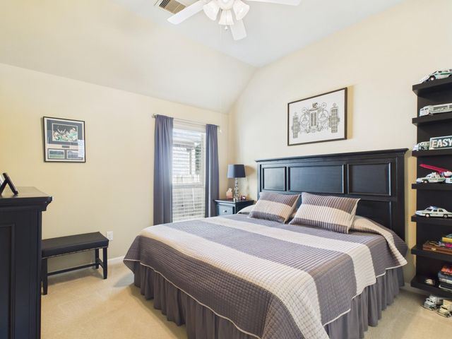 13526 Breakwater Path Loop, Houston, TX 77044