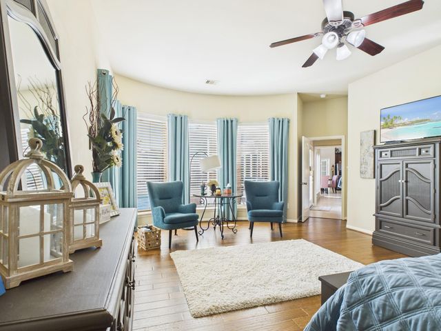 13526 Breakwater Path Loop, Houston, TX 77044