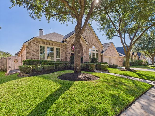 13526 Breakwater Path Loop, Houston, TX 77044