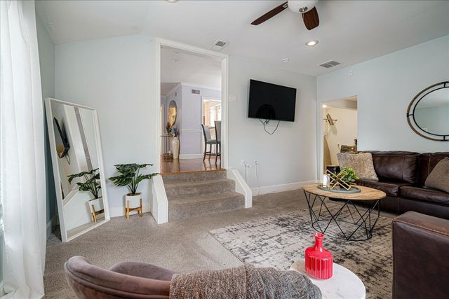 4866 BARFIELD RD, Memphis, TN 38117