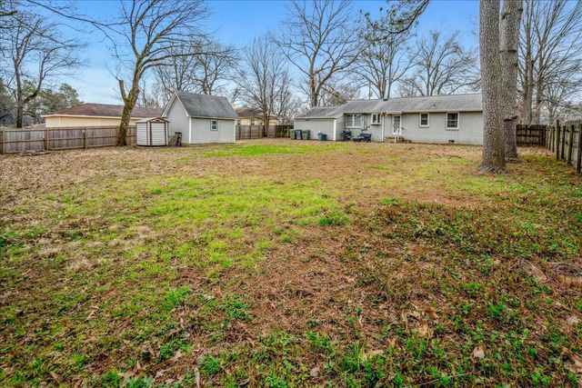 4866 BARFIELD RD, Memphis, TN 38117