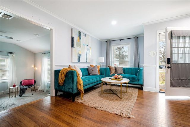 4866 BARFIELD RD, Memphis, TN 38117