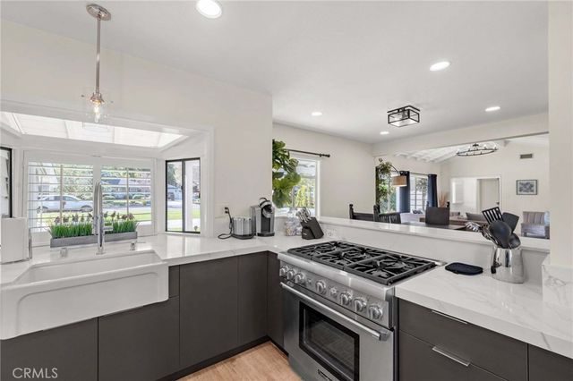 5932 Lubao ave, Woodland Hills, CA 91367