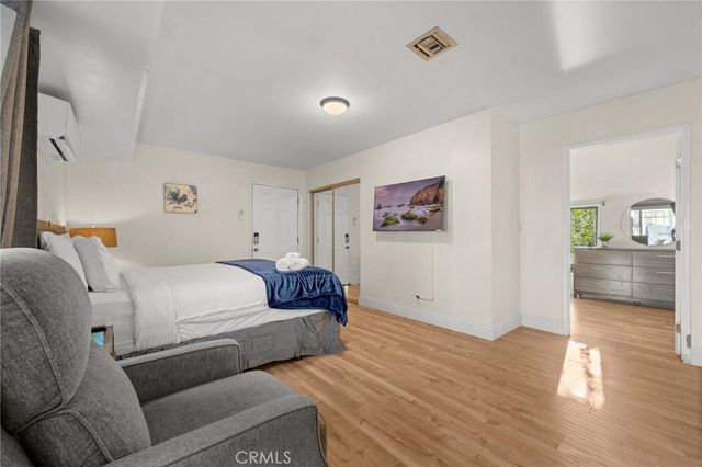 5932 Lubao ave, Woodland Hills, CA 91367