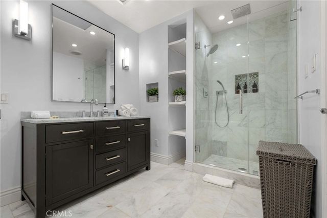 5932 Lubao ave, Woodland Hills, CA 91367