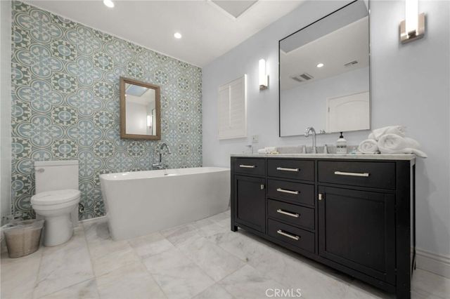 5932 Lubao ave, Woodland Hills, CA 91367
