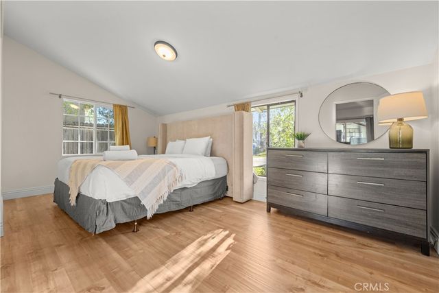 5932 Lubao ave, Woodland Hills, CA 91367