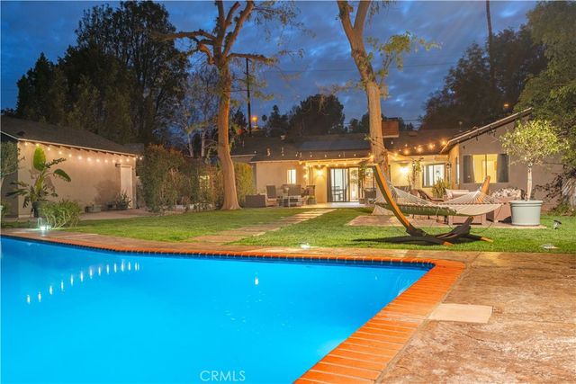 5932 Lubao ave, Woodland Hills, CA 91367