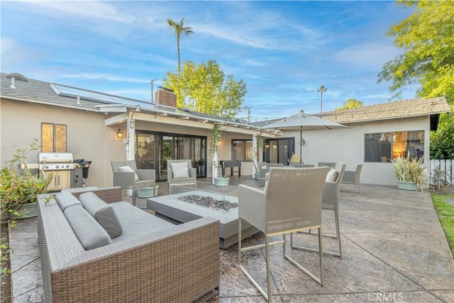 5932 Lubao ave, Woodland Hills, CA 91367