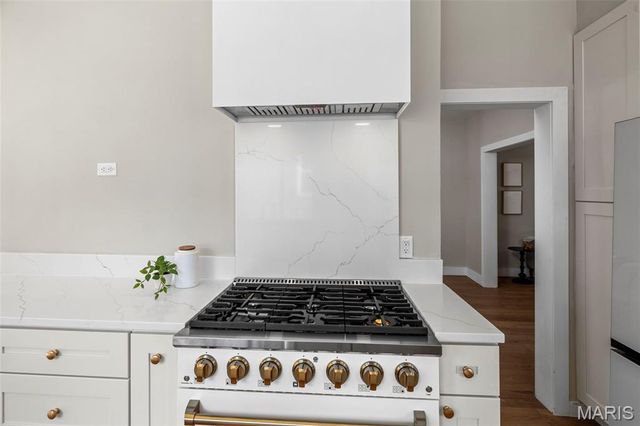 514 S Gore Avenue, St Louis, MO 63119