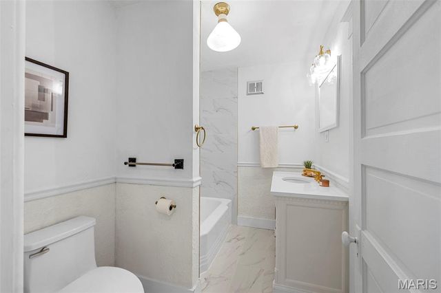 514 S Gore Avenue, St Louis, MO 63119