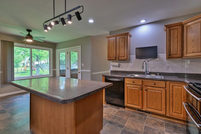 4500 KIRKDALE CT, Columbia, MO 65203
