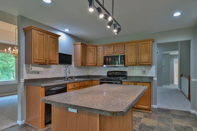 4500 KIRKDALE CT, Columbia, MO 65203