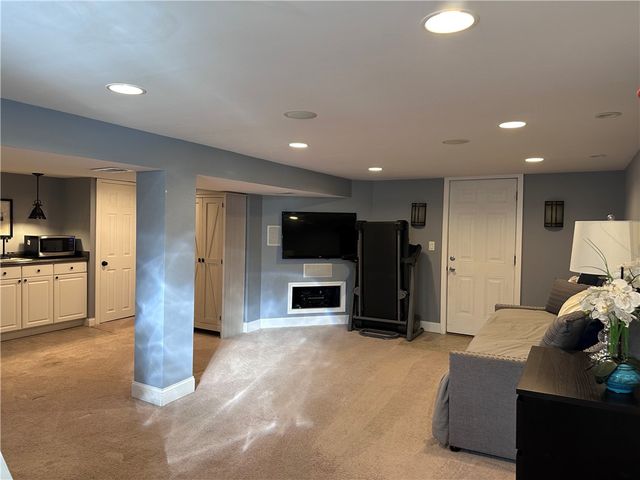 435 Salvini Drive, Scott Twp, PA 15243