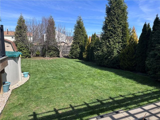 435 Salvini Drive, Scott Twp, PA 15243