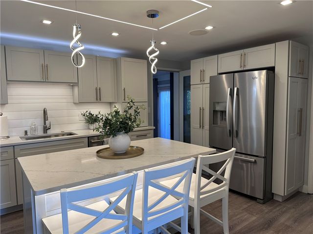 435 Salvini Drive, Scott Twp, PA 15243