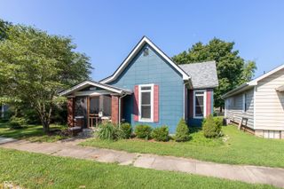 2204 Maple Street, Columbus, IN 47201