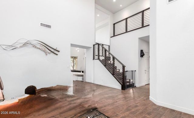 2012 W CHIMNEY ROCK Road, Phoenix, AZ 85085
