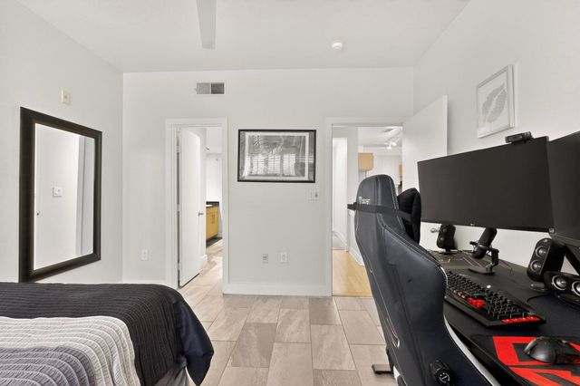 4414 Cedar Springs Road 209, Dallas, TX 75219