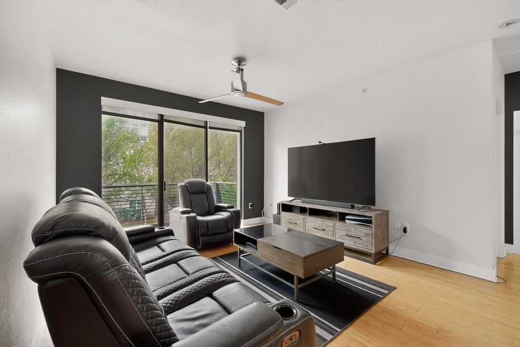 4414 Cedar Springs Road 209, Dallas, TX 75219