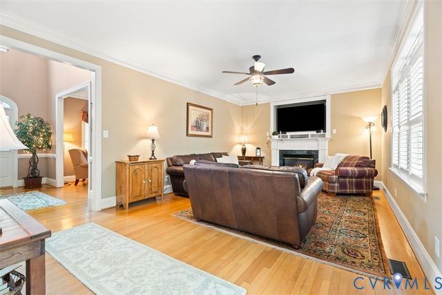 12419 Trumpington Ct, Chesterfield, VA 23838