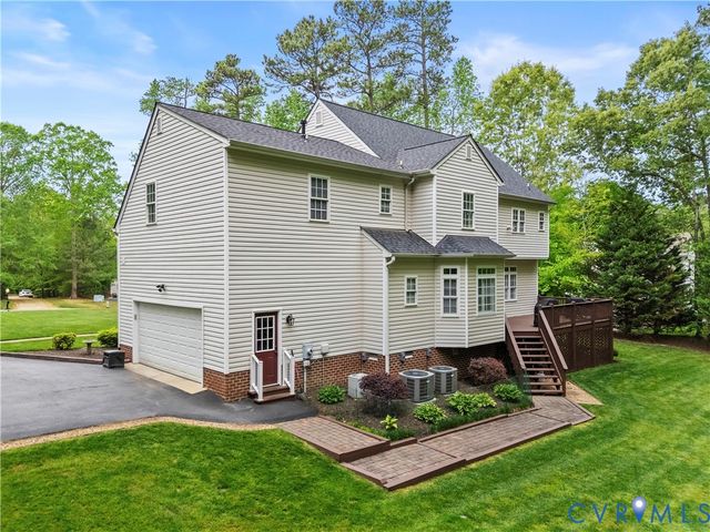 12419 Trumpington Ct, Chesterfield, VA 23838