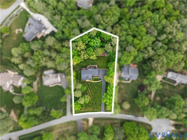 12419 Trumpington Ct, Chesterfield, VA 23838