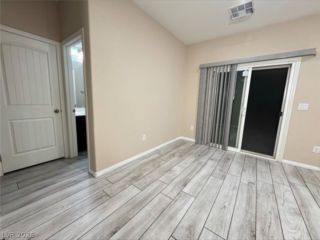 5660 Alta Peak Court, Las Vegas, NV 89118