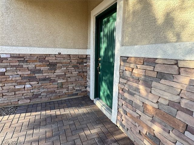 5660 Alta Peak Court, Las Vegas, NV 89118
