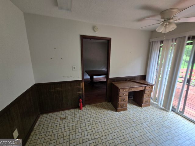 155 Medford Drive, Fayetteville, GA 30215