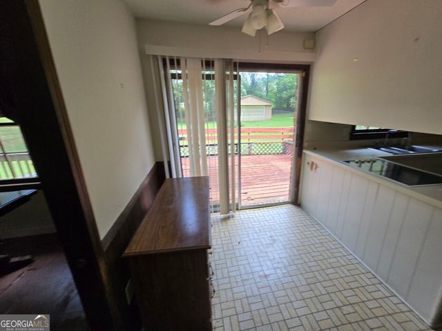 155 Medford Drive, Fayetteville, GA 30215