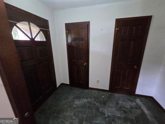 155 Medford Drive, Fayetteville, GA 30215