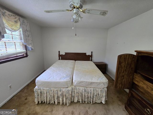 155 Medford Drive, Fayetteville, GA 30215