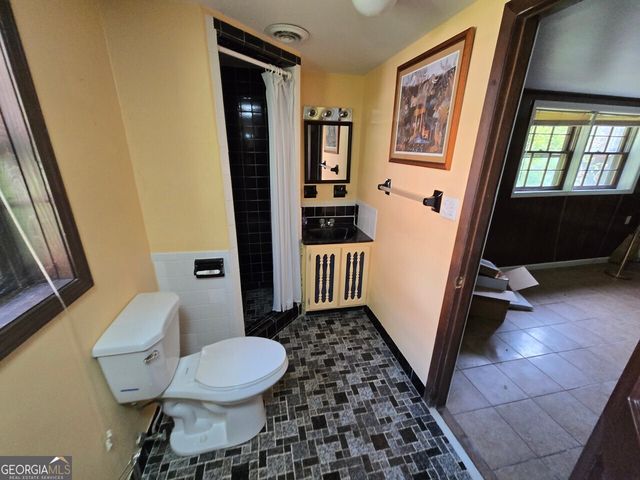 155 Medford Drive, Fayetteville, GA 30215