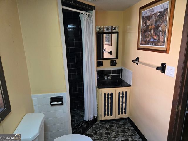 155 Medford Drive, Fayetteville, GA 30215