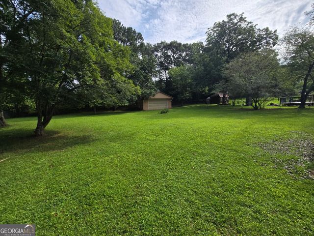 155 Medford Drive, Fayetteville, GA 30215