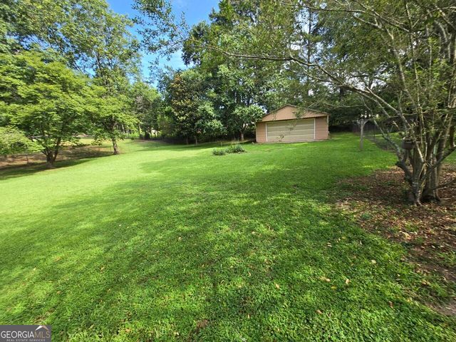 155 Medford Drive, Fayetteville, GA 30215