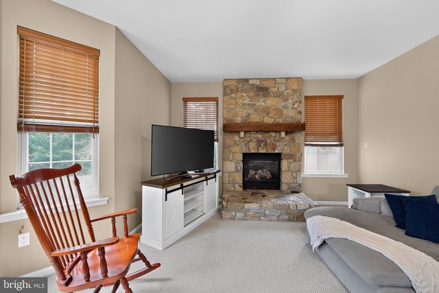 401 W MORLATTON RD, Douglassville, PA 19518